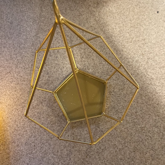 2 - Matte Gold Candle Holder W/Battery Operated Candle Can add Flowers  NWT - Picture 6 of 15